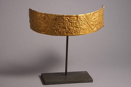 Chavin Gold Crown With Embossed Design Price Upon Request